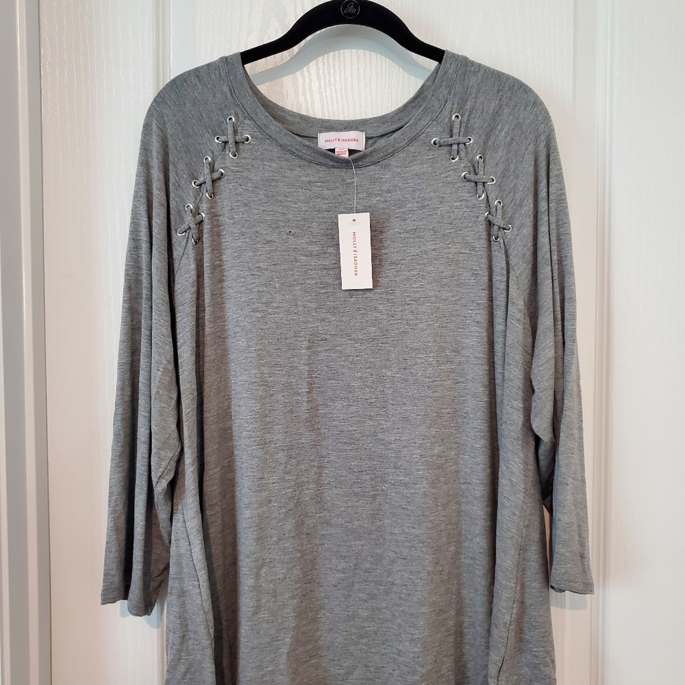 Grey blouse with 3/4 sleeves